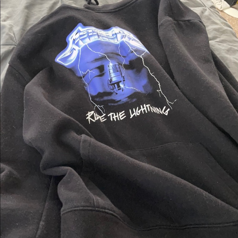 Sweatshirt - Picture 2 of 2